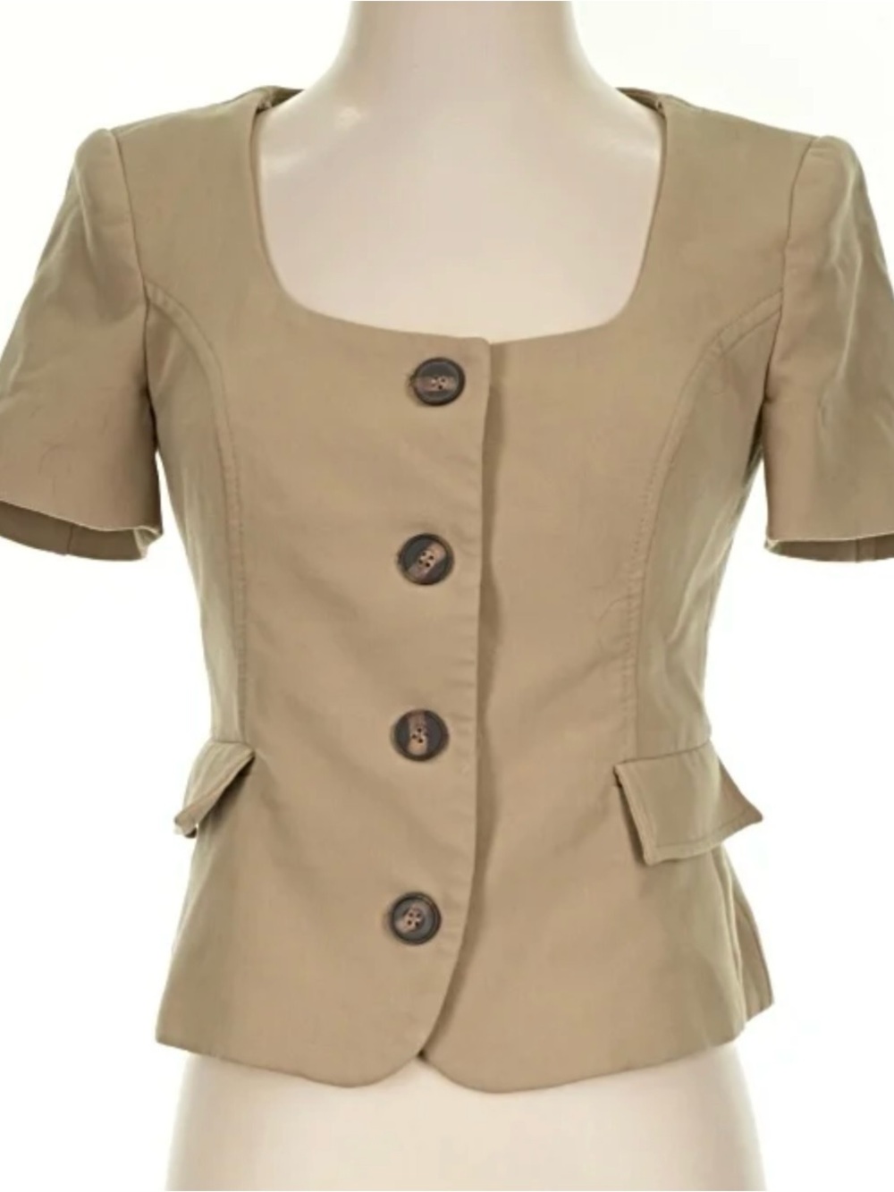 Zara Short-Sleeve Tailored Blazer in Beige